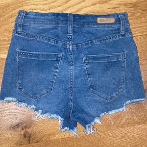 Blank NYC WEDGE SHORT